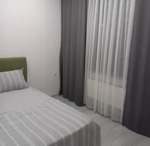 *новая 1+1 Mecidiyekoey * Istanbul